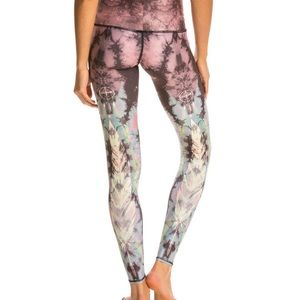 Teeki Tye Die Feather leggings